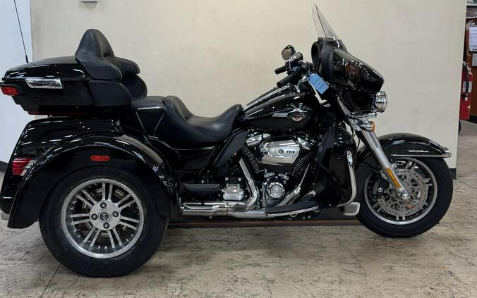 FLHTCUTG 2023 Tri Glide® Ultra