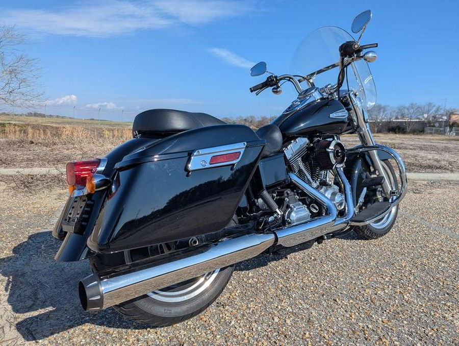 2012 Harley-Davidson® FLD - Dyna® Switchback™