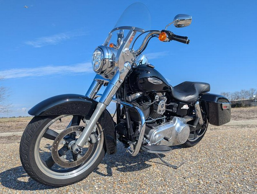 2012 Harley-Davidson® FLD - Dyna® Switchback™