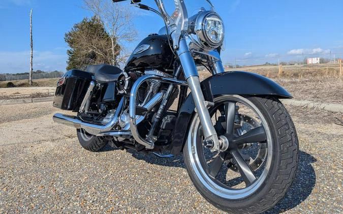 2012 Harley-Davidson® FLD - Dyna® Switchback™