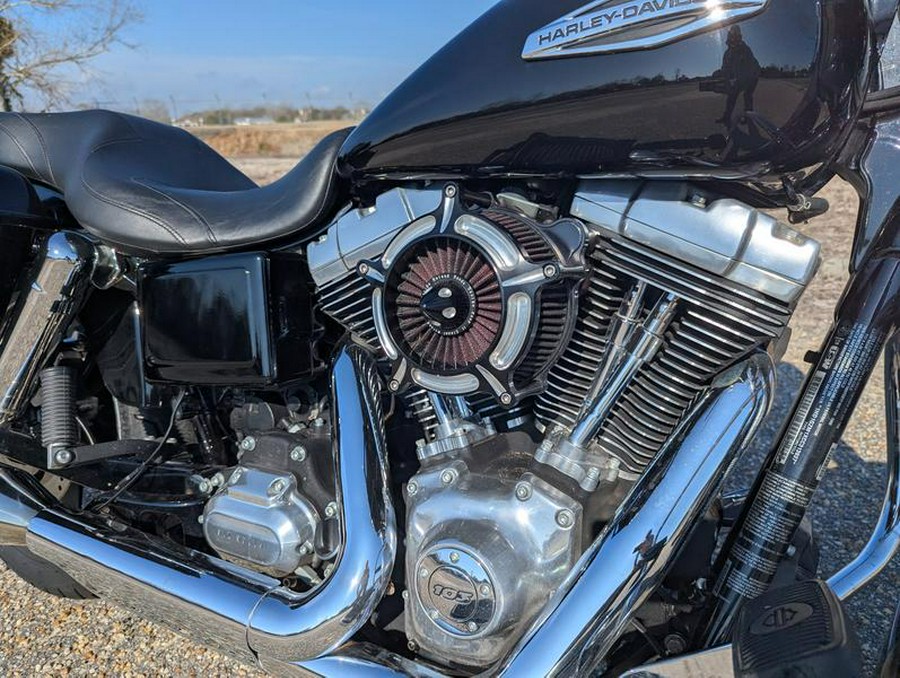 2012 Harley-Davidson® FLD - Dyna® Switchback™