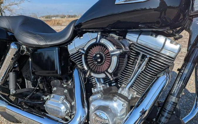 2012 Harley-Davidson® FLD - Dyna® Switchback™