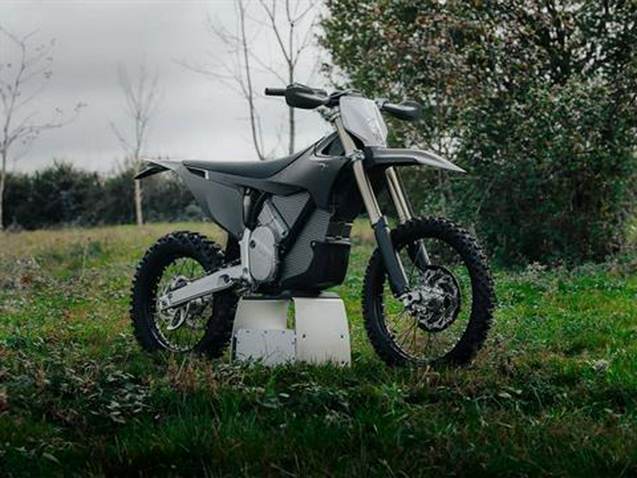 2025 Stark VARG EX Alpha 80 hp