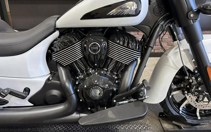 2026 Indian Motorcycle® Springfield ® Dark Horse® Ghost White Metallic Smoke