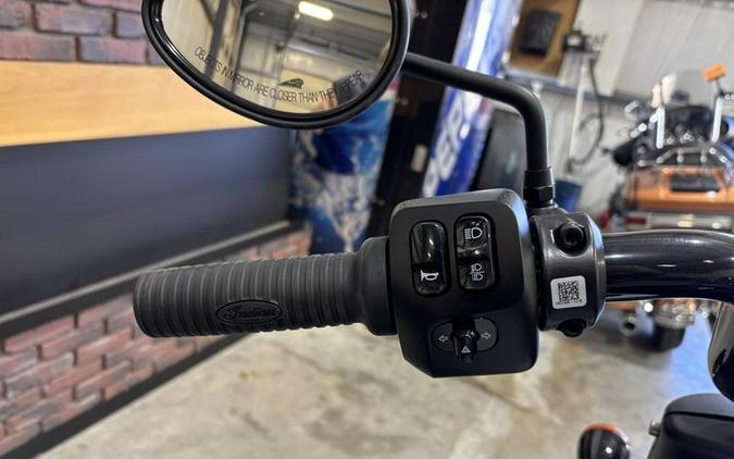 2026 Indian Motorcycle® Springfield ® Dark Horse® Ghost White Metallic Smoke