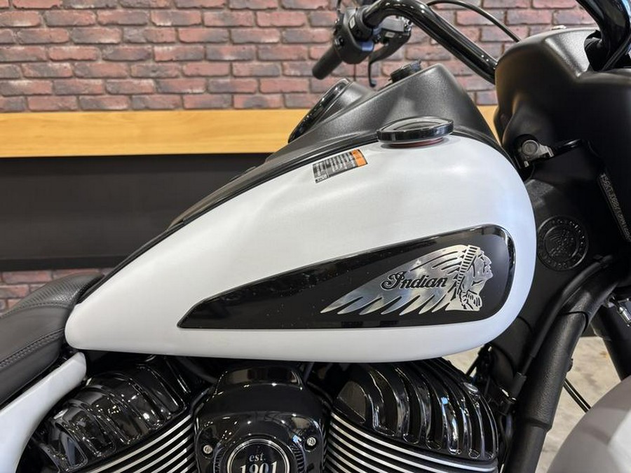 2026 Indian Motorcycle® Springfield ® Dark Horse® Ghost White Metallic Smoke