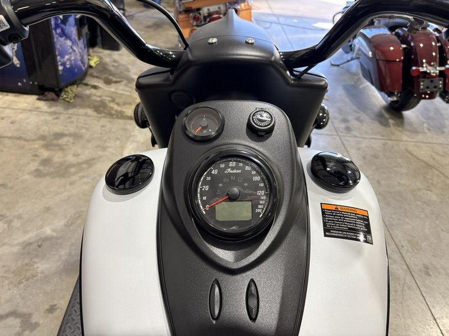 2026 Indian Motorcycle® Springfield ® Dark Horse® Ghost White Metallic Smoke