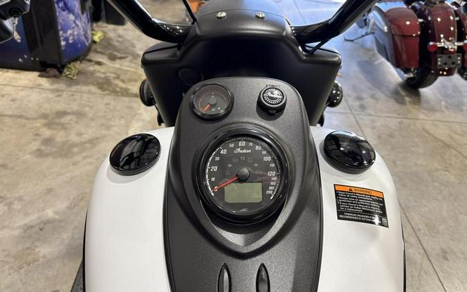 2026 Indian Motorcycle® Springfield ® Dark Horse® Ghost White Metallic Smoke