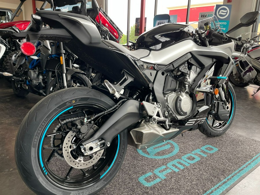 2026 CFMOTO 675SS