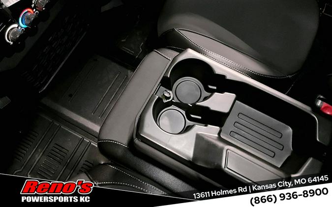 2026 Can-Am Defender MAX Limited HD11