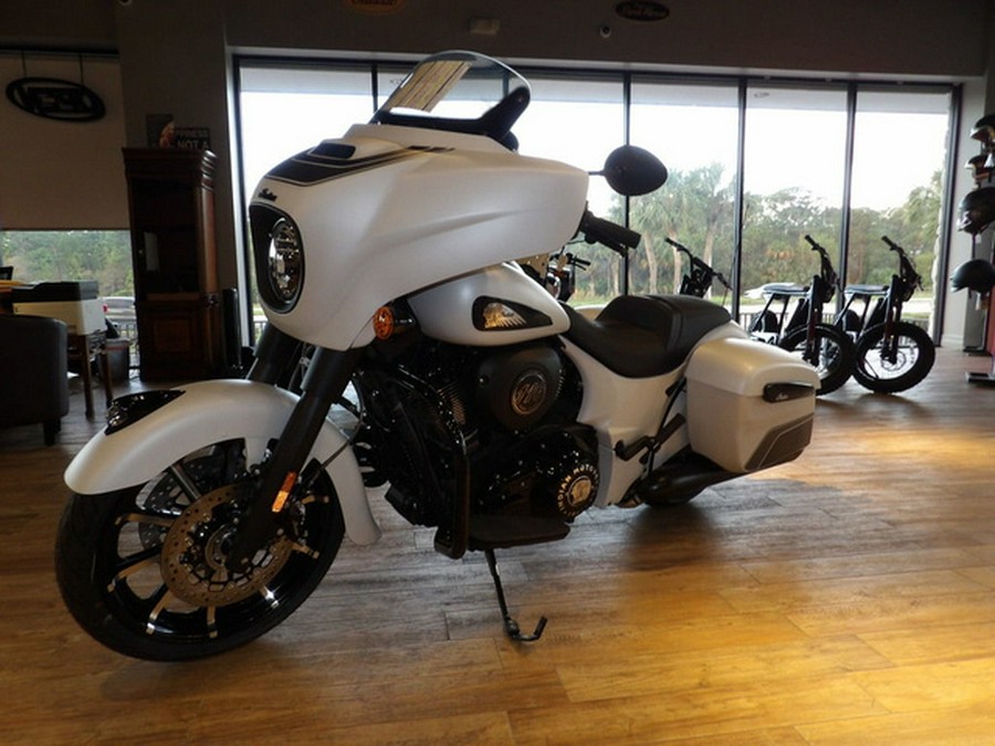 2024 Indian Chieftain Dark Horse Ghost White Metallic Smoke