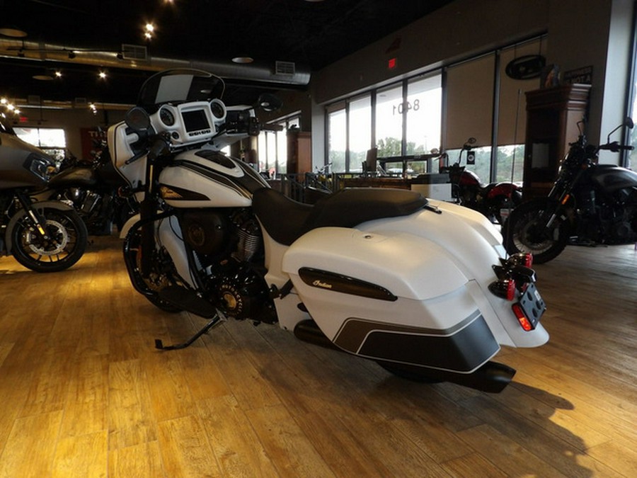 2024 Indian Chieftain Dark Horse Ghost White Metallic Smoke