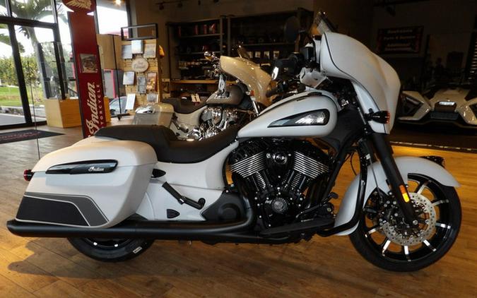 2024 Indian Chieftain Dark Horse Ghost White Metallic Smoke