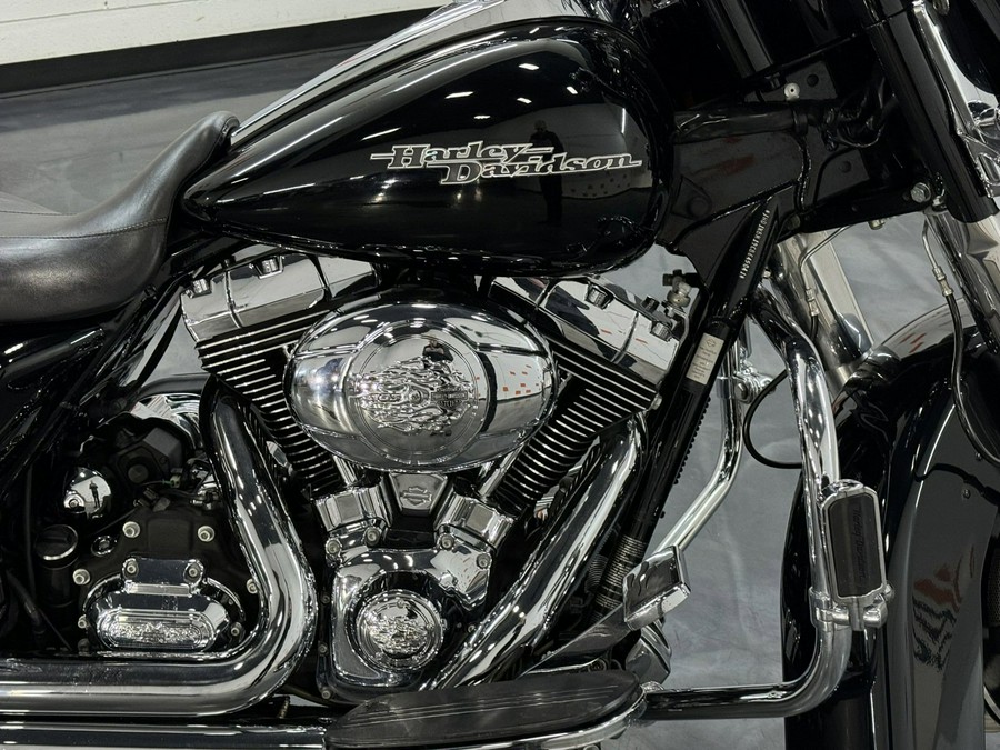 2012 HARLEY DAVIDSON STREET GLIDE