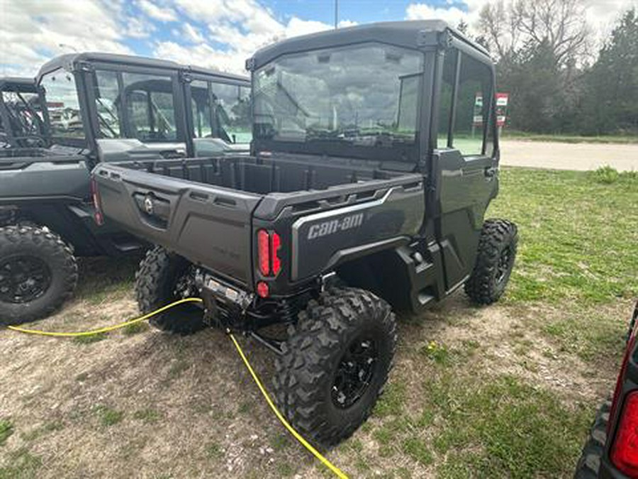 2024 Can-Am Defender Limited