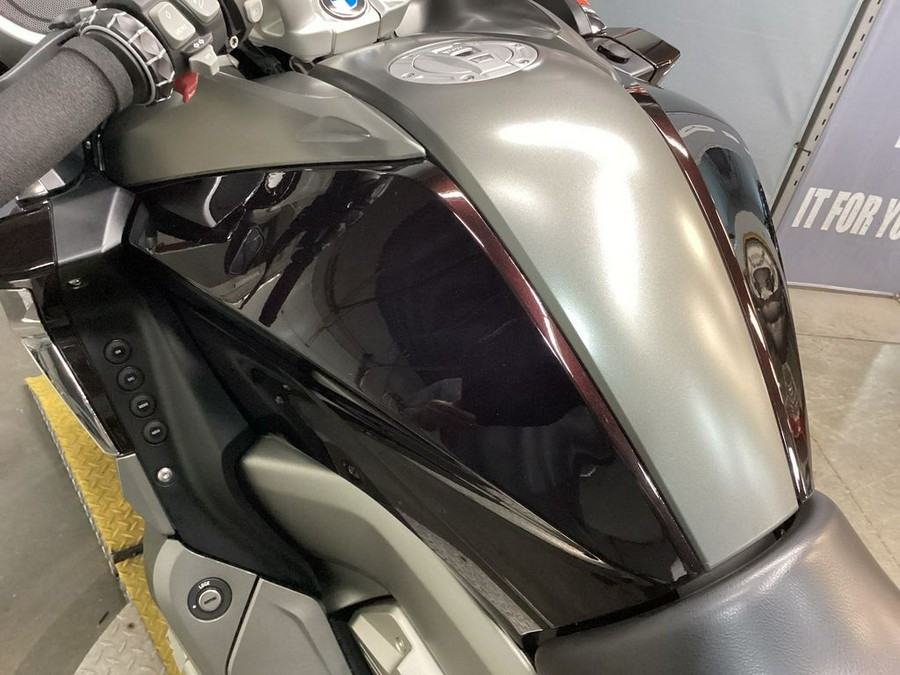 2018 BMW K 1600 GTL Ebony Metallic Premium