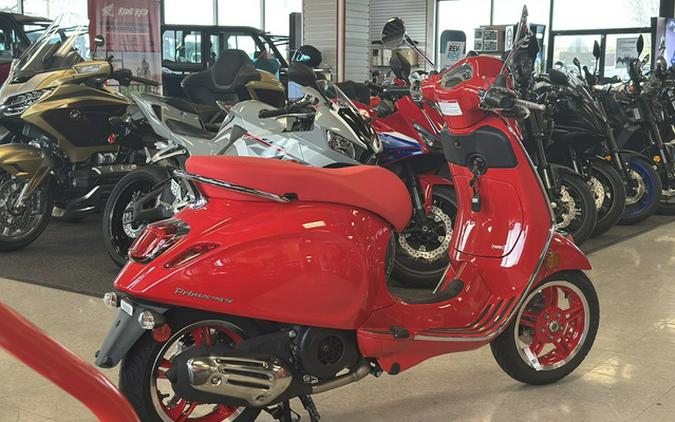 2025 Vespa Primavera 150 Red