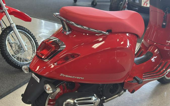 2025 Vespa Primavera 150 Red