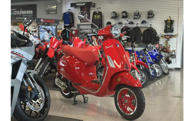 2025 Primavera 150 Red - Vespa