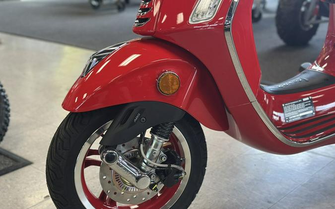 2025 Vespa Primavera 150 Red