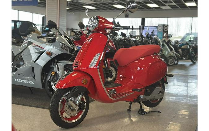 2025 Primavera 150 Red - Vespa