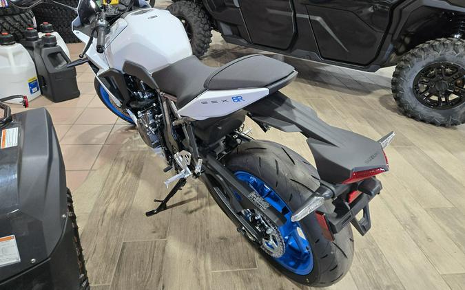 2026 SUZUKI GSX-8R