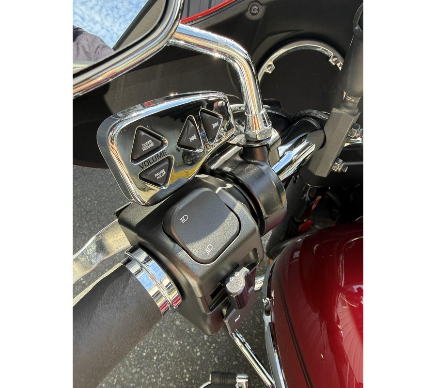 2014 Yamaha STRATOLINER DELUXE
