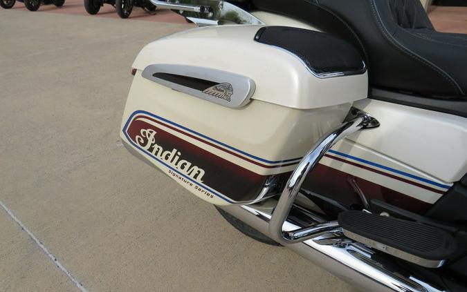 2026 Indian Motorcycle® Pursuit Limited Signature Series Frontier Pearl / Revere Red