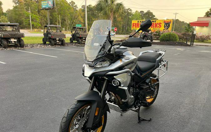 2024 CFMOTO Ibex 800 T