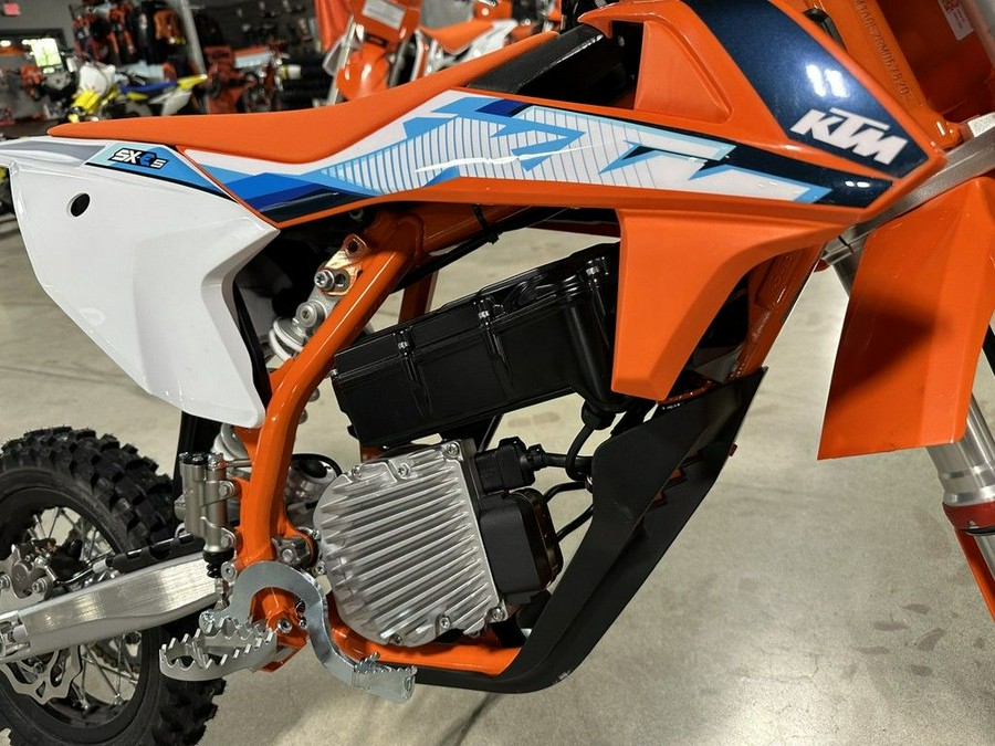 2024 KTM SX-E 5