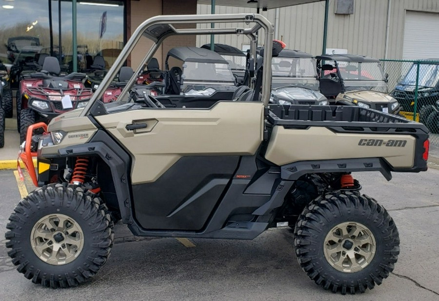 2023 Can-Am® Defender X mr with Doors HD10