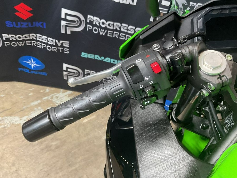 2025 Kawasaki Ninja® 500 KRT Edition