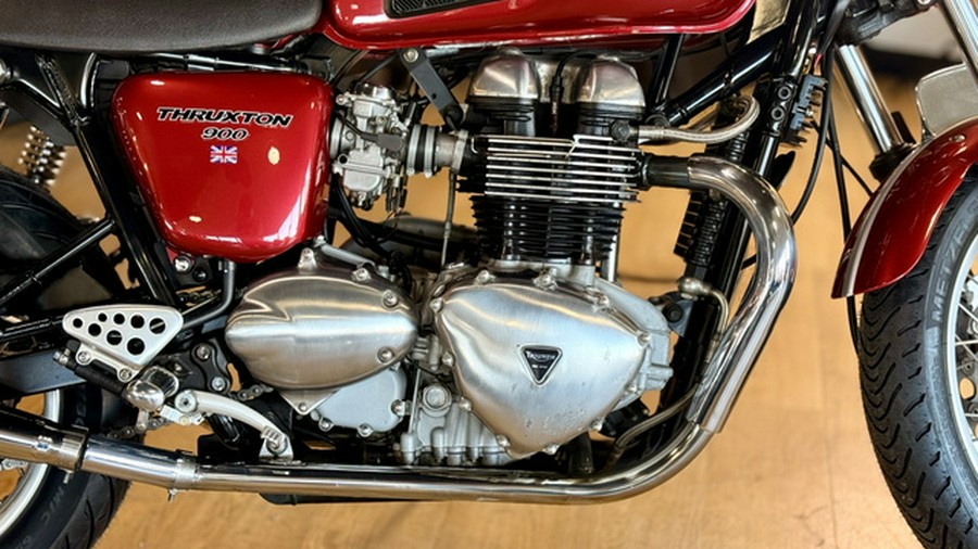 2004 Triumph Thruxton 900