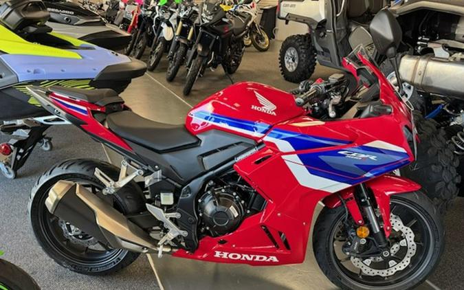 2025 Honda CBR500R