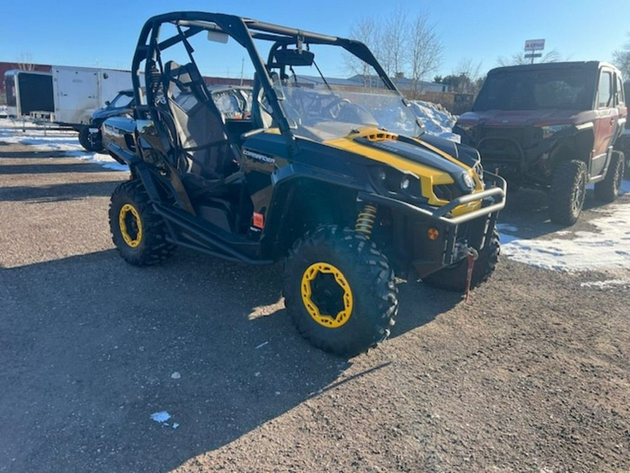 2014 Can-Am® Commander™ XT-P 1000