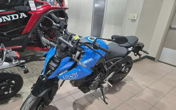 2025 SUZUKI GSX-8S