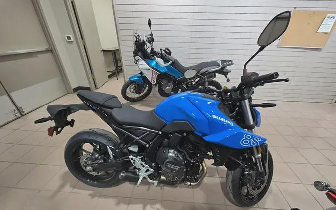 2025 SUZUKI GSX-8S