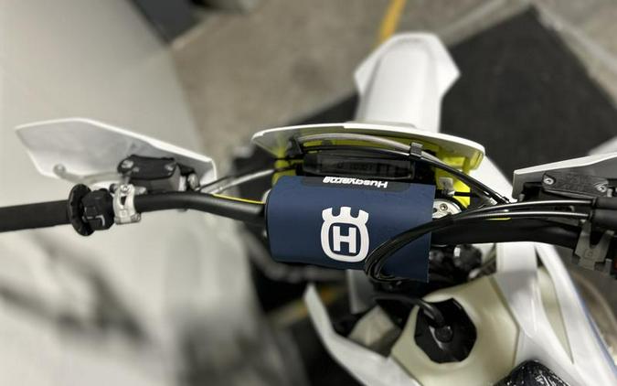 2024 Husqvarna® TE 300