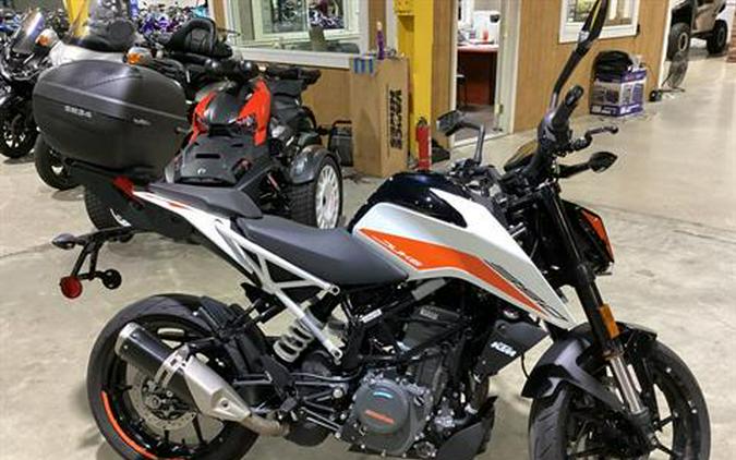 2022 KTM 390 Duke