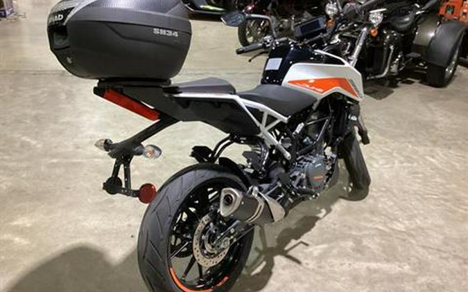 2022 KTM 390 Duke