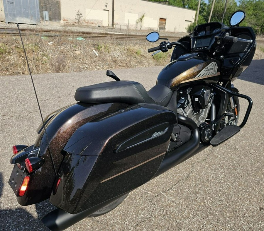 2024 Indian Motorcycle® Challenger Dark Horse®