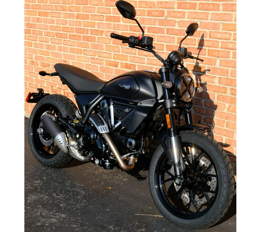 2025 Ducati Scrambler Icon Dark