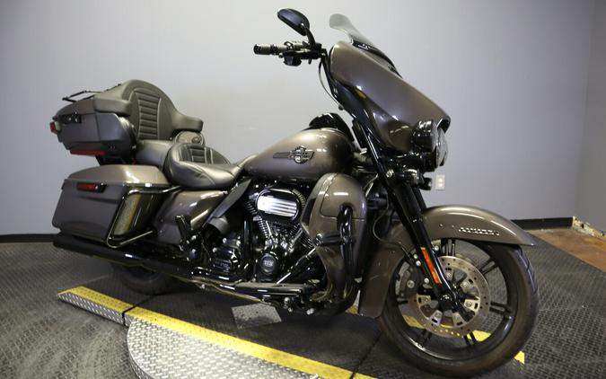 2023 Harley-Davidson Ultra Limited Gray Haze - Black Finish