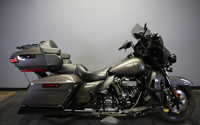 2023 Harley-Davidson Ultra Limited Gray Haze - Black Finish