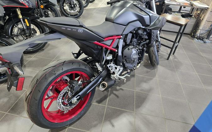 2025 SUZUKI GSX-8S