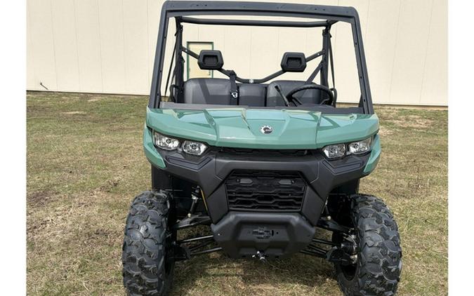 2026 Can-AM Defender HD7