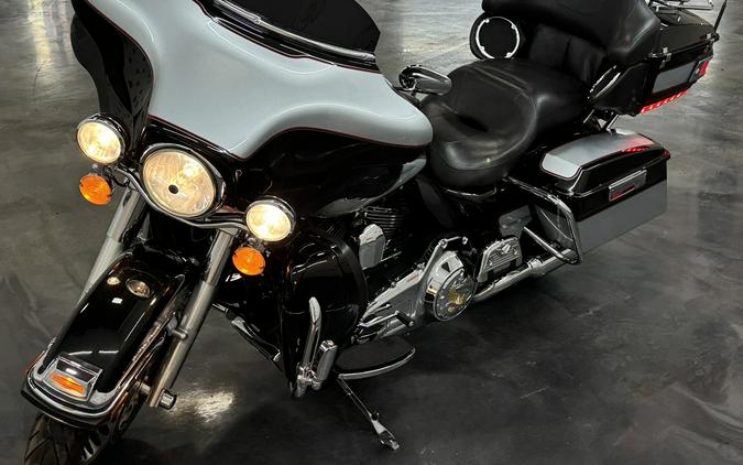 2010 HARLEY DAVIDSON ULTRA CLASSIC