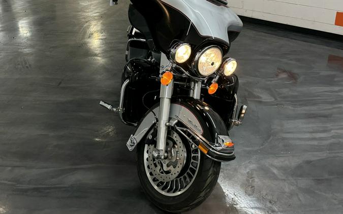 2010 HARLEY DAVIDSON ULTRA CLASSIC