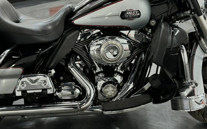 2010 HARLEY DAVIDSON ULTRA CLASSIC