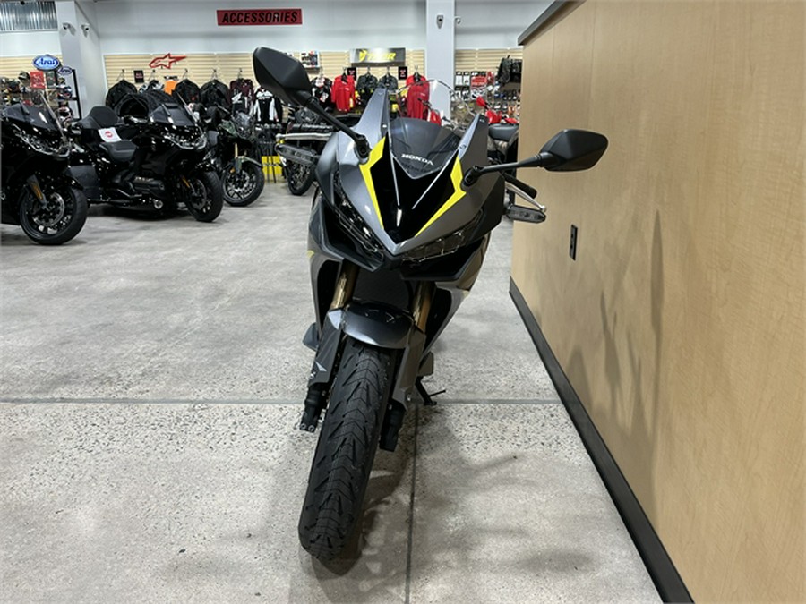 2023 Honda CBR500R ABS